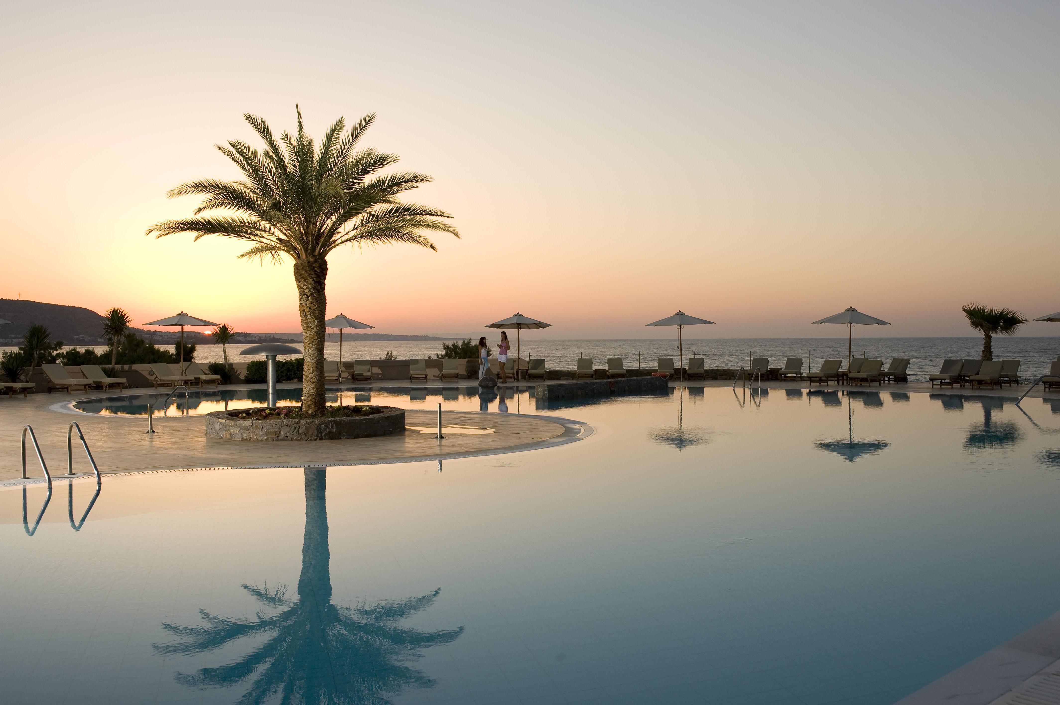 Ikaros Beach, Luxury Resort & Spa - Adults Only Malia Exteriör bild